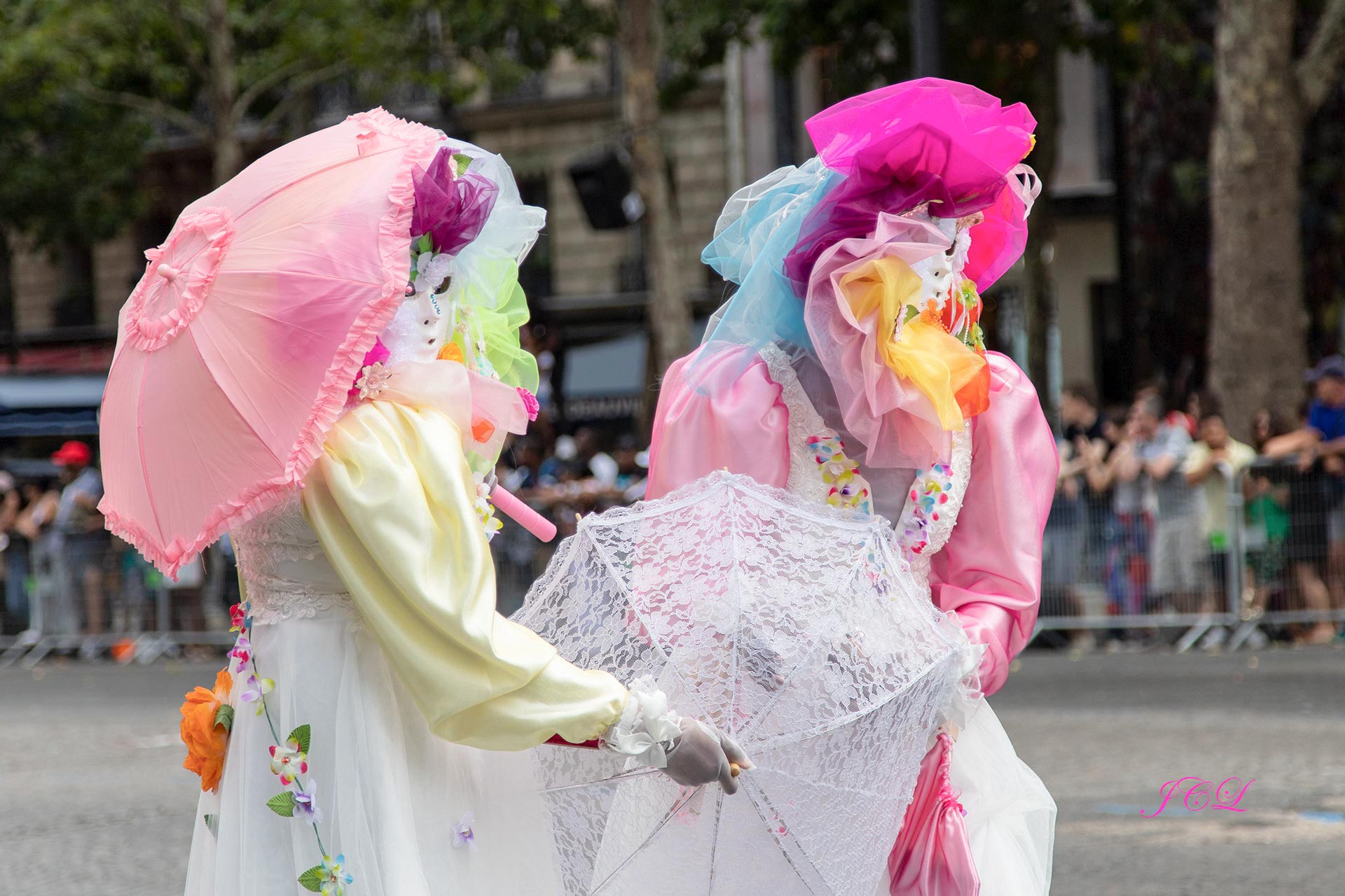 Paris, Carnaval tropical Champs Elysées.